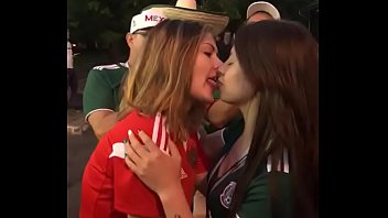 Taze reccomend world russian mexican girls kiss