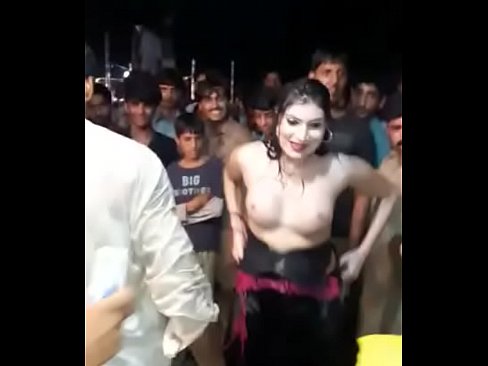 Vi-Vi reccomend hot mujra dance boobs