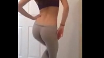 Sapphire reccomend tall sexy girlfriend twerking