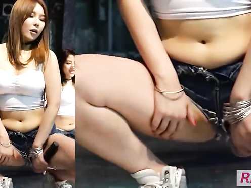 Hottest Kpop Dancer Ever Show Half Pussy in Live Performance.