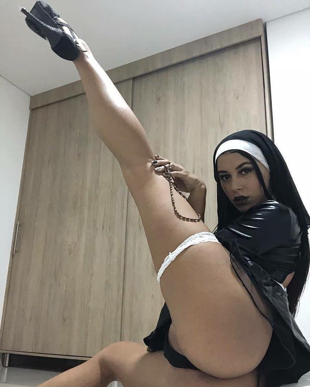 Copycat reccomend nuns naughty
