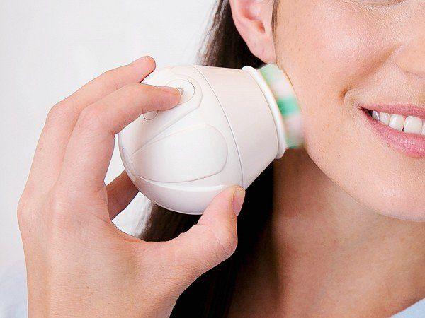 Button reccomend Cleaning facial system