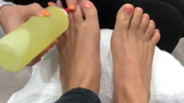 Marigold reccomend Foot fetish pedicure edit