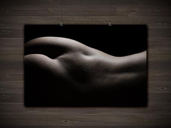 Art erotic female form nude