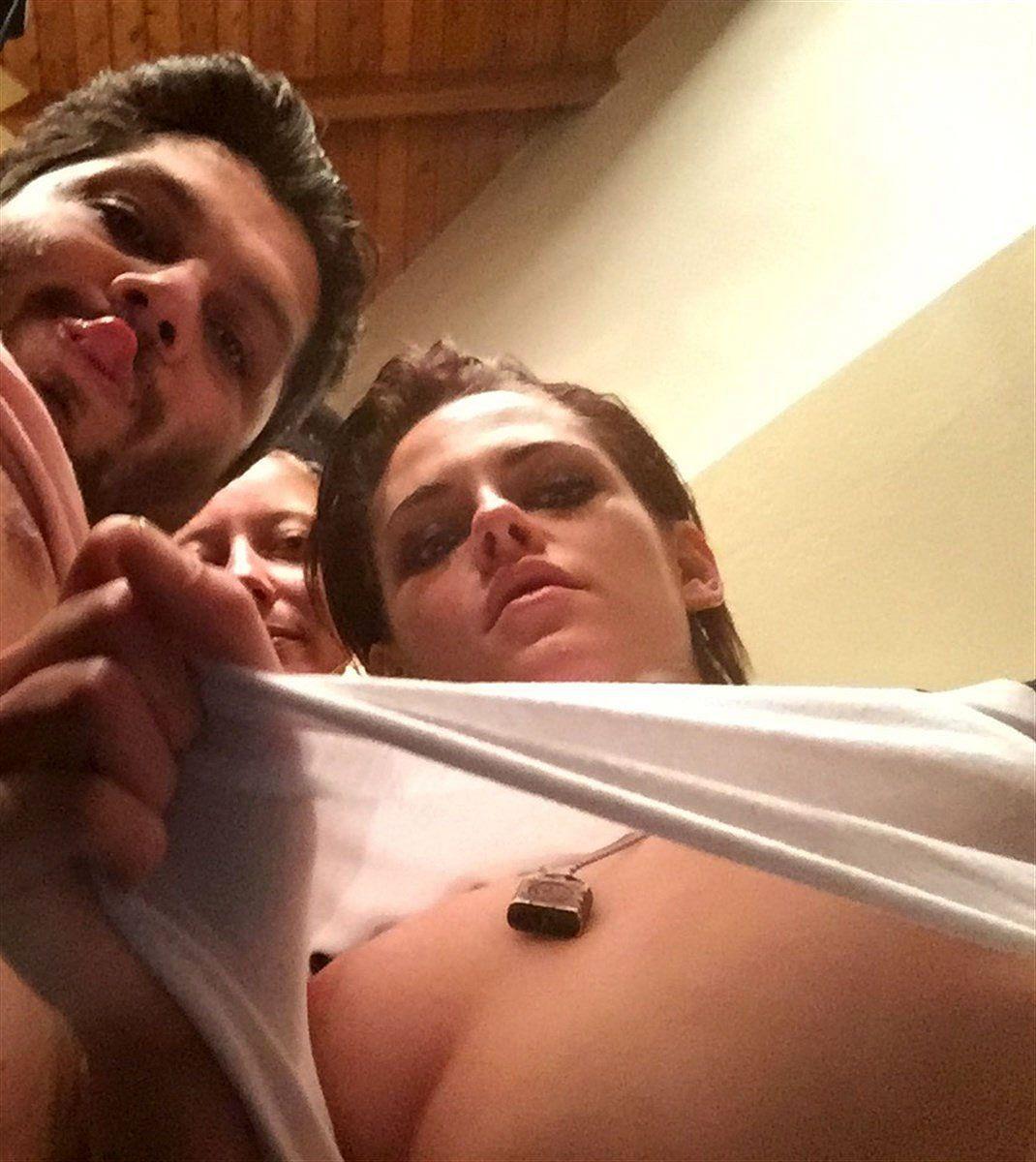 Kristen stewart leaked naked pics
