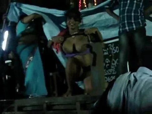 Tamil nude dance videos
