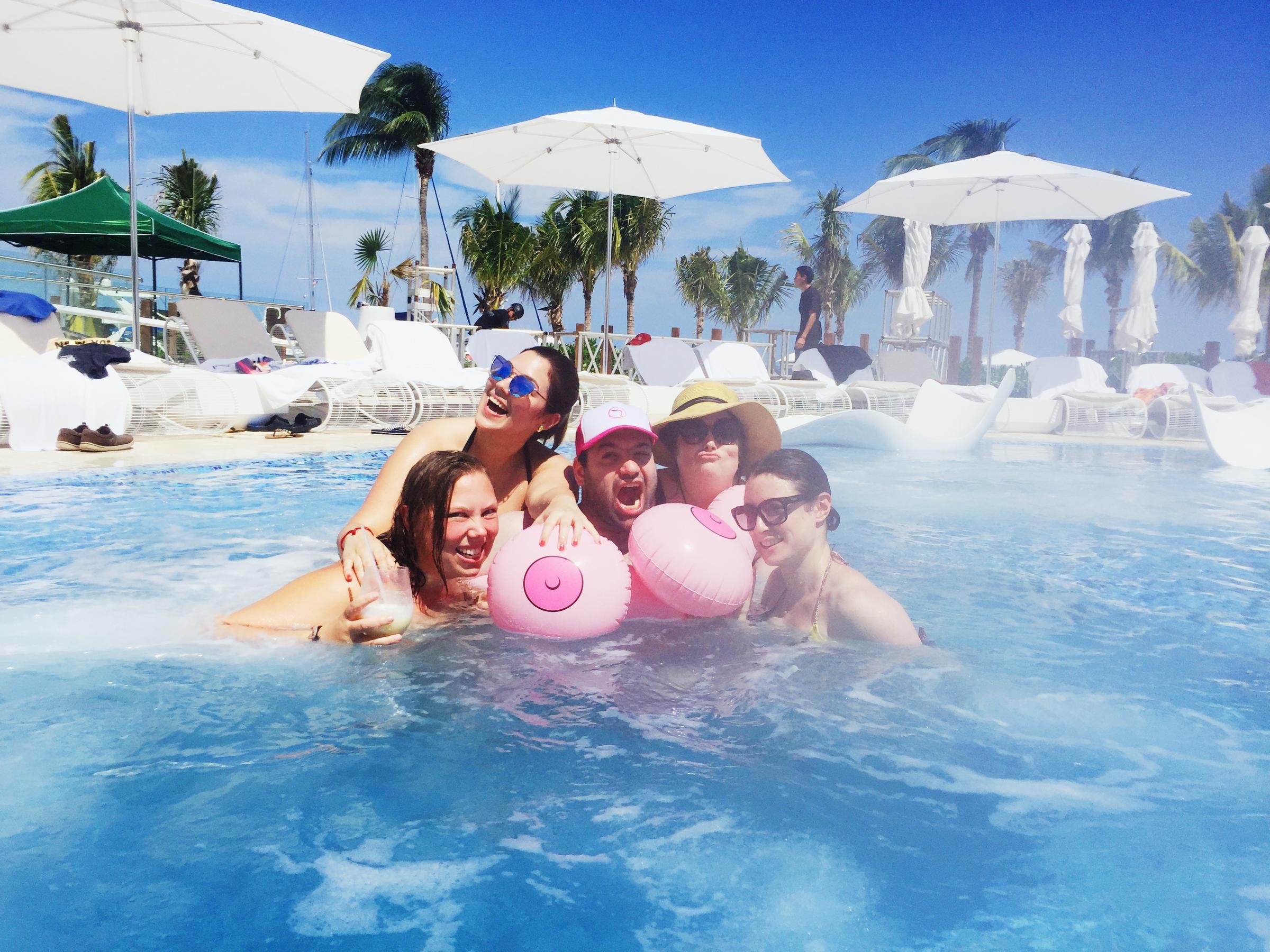 Cancun swinger hotels 