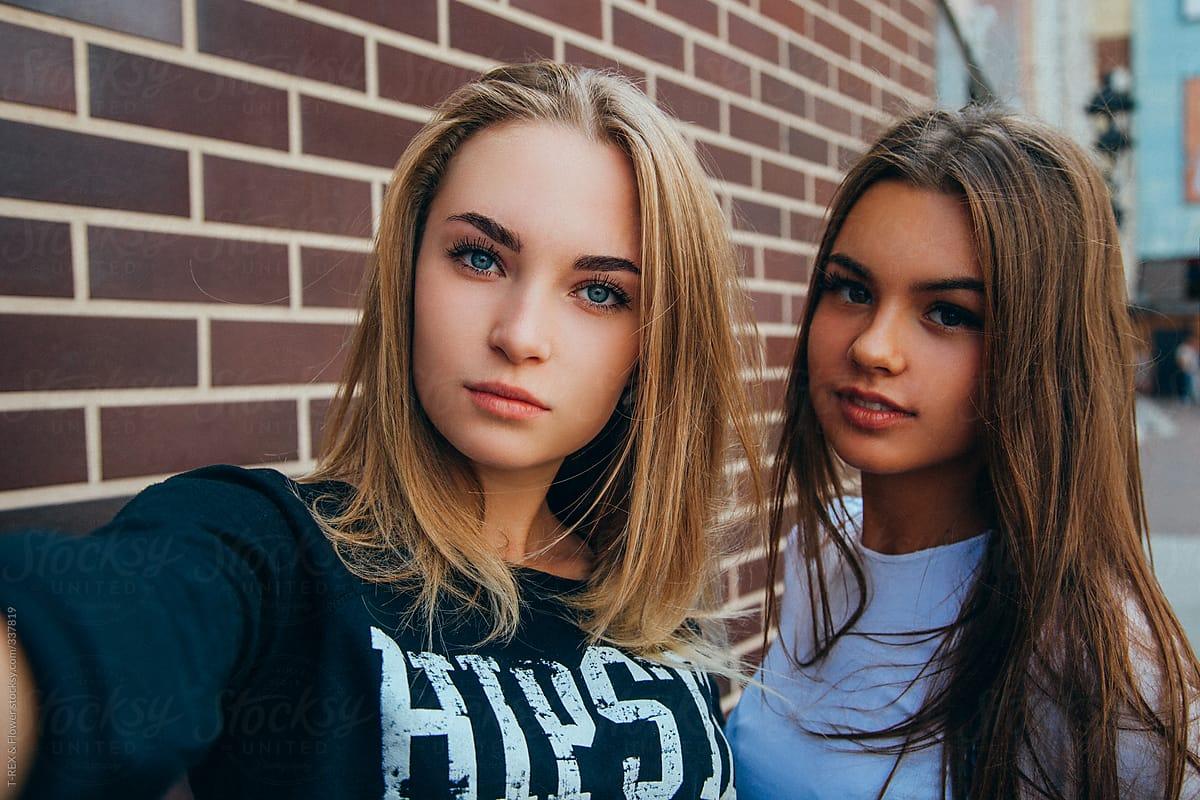Xccelerator reccomend Young teen girl selfy