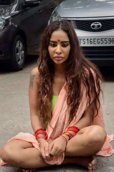 Sienna recommendet Indian Top Actress - Sex Tape - 2.