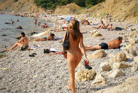 Euro beach nudist