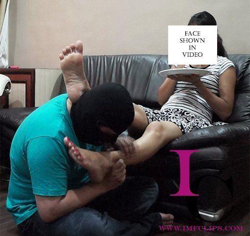 VIXEN Side Chick Surprises Her Sugar Daddy At Home.