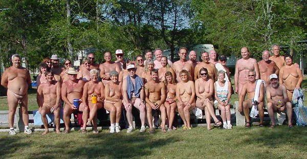 Nudist recreational group