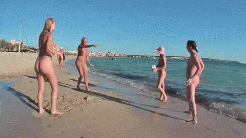 CatвЂ™s E. reccomend Wife naked on beach gif